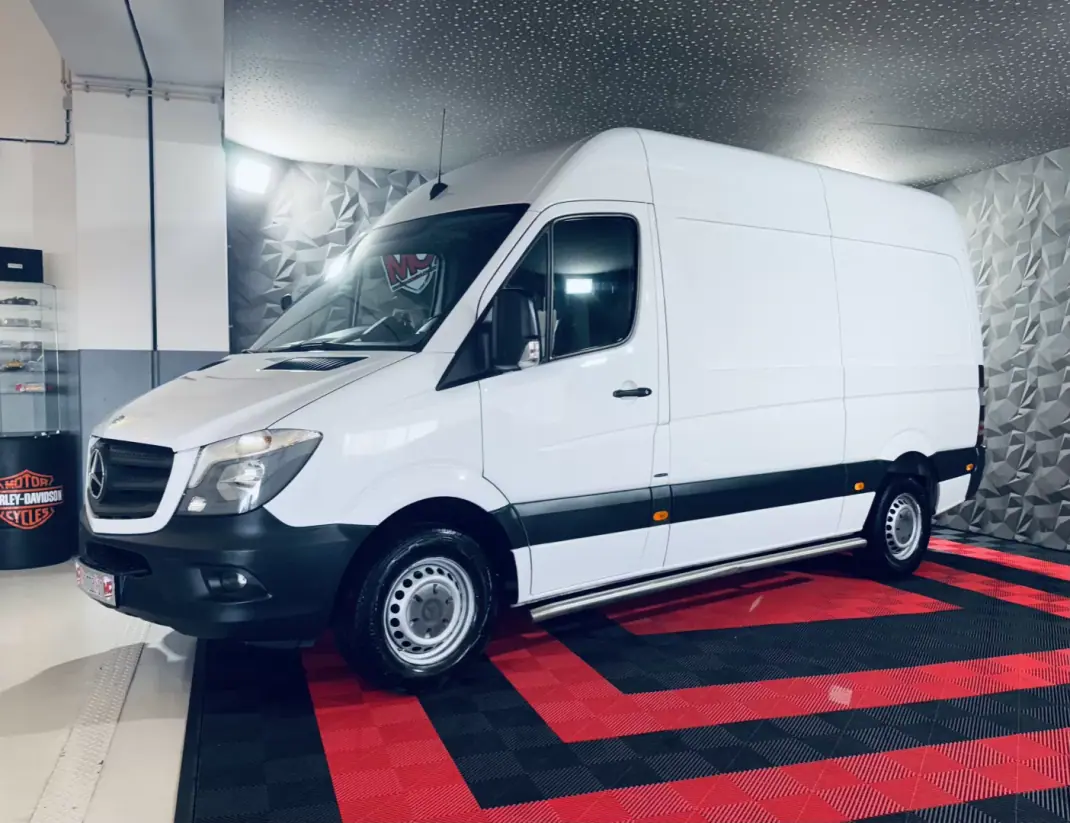 Mercedes-Benz Sprinter 2015 - 15990 EUR, 231751 km - 231751km - foto 10 de 32