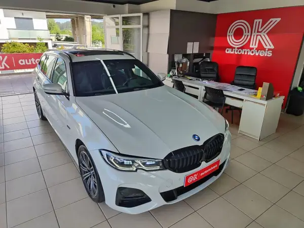 BMW 330 2022 - 36750 EUR, 83300 km - AUTO.MOTO.pt - 83300km - foto 2 de 38
