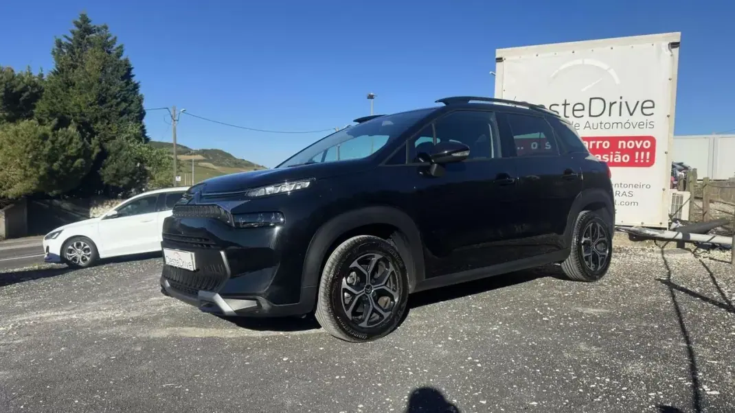 Citroën C3 Aircross 2024 - 16800 EUR, 37000 km - AUTO.MOTO.pt - 37000km - foto 1 de 21