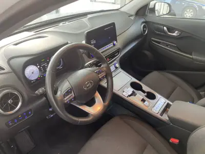 Hyundai Kauai 2023 - 23500 EUR, 41168 km - 41168km - foto 4 de 18