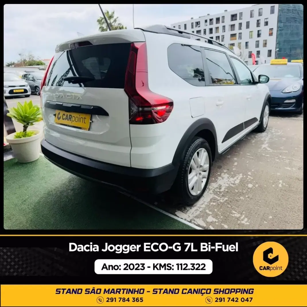 Dacia Jogger 2023 - 16900 EUR, 112322 km - AUTO.MOTO.pt - 112322km - foto 4 de 10