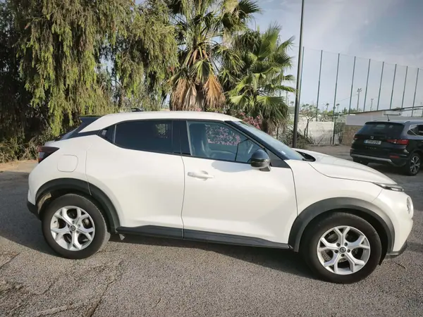 Nissan Juke 2021 - 17900 EUR, 40154 km - AUTO.MOTO.pt - 40154km - foto 2 de 15