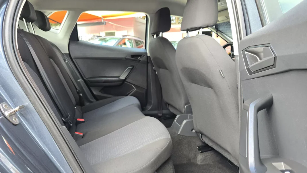 SEAT Ibiza 2022 - 13850 EUR, 68030 km - 68030km - foto 18 de 21