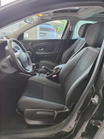 Renault Mégane 2009 - 4500 EUR, 232000 km - 232000km - foto 13 de 36
