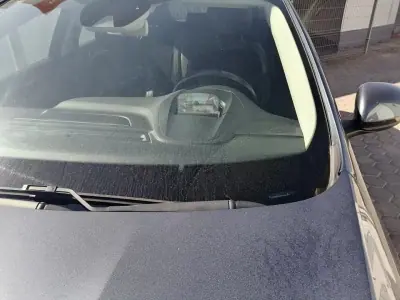 Renault Mégane 2017 - 13000 EUR, 126120 km - AUTO.MOTO.pt - 126120km - foto 2 de 19