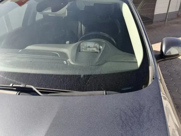 Renault Mégane 2017 - 13000 EUR, 126120 km - AUTO.MOTO.pt - 126120km - foto 2 de 19