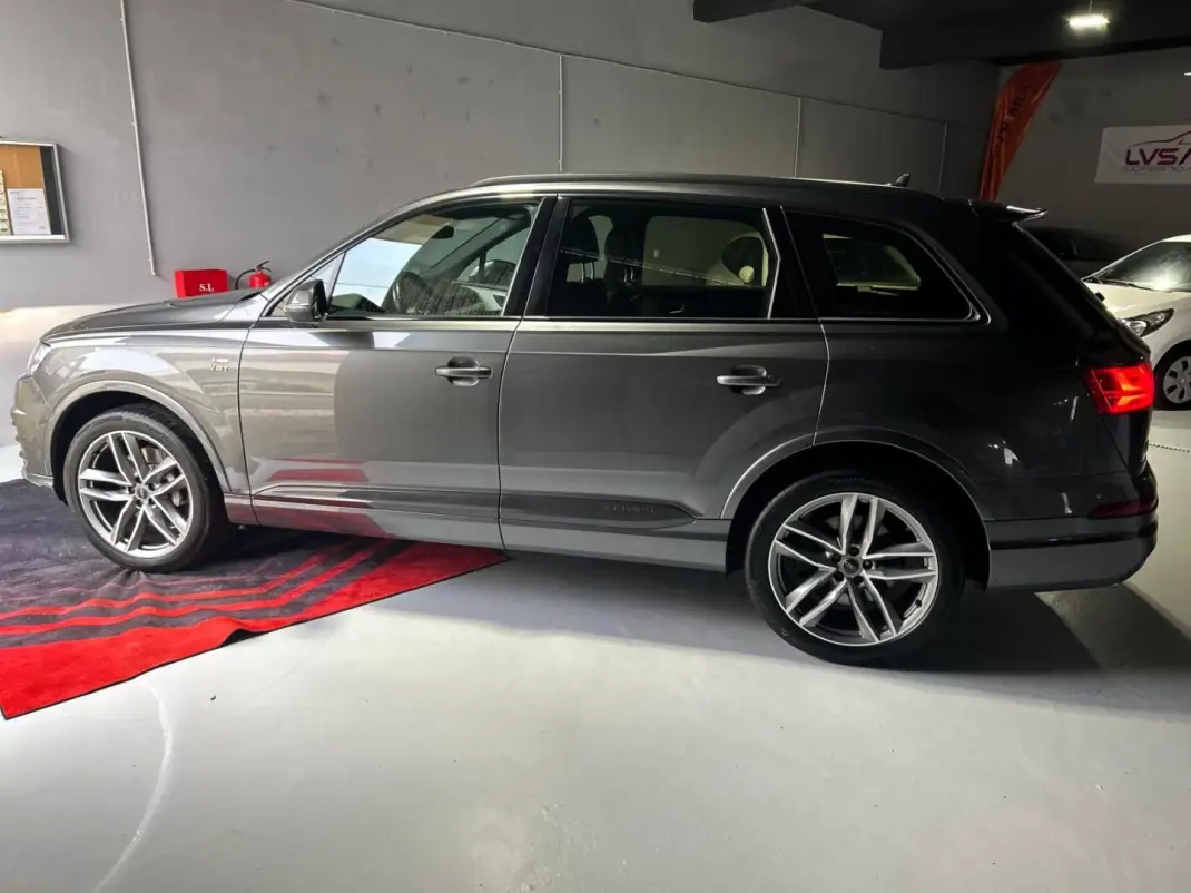 Audi Q7 2016 - 41000 EUR, 139000 km - AUTO.MOTO.pt - 139000km - foto 2 de 44