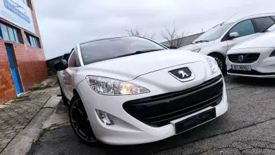 Peugeot RCZ 2011 - 11500 EUR, 126000 km - AUTO.MOTO.pt - 126000km - foto 8 de 14