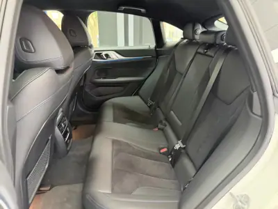 BMW i4 2024 - 43000 EUR, 42572 km - AUTO.MOTO.pt - 42572km - foto 31 de 39