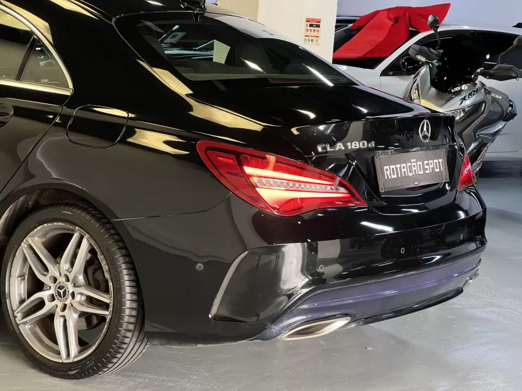 Mercedes-Benz CLA 180 2018 - 19990 EUR, 135000 km - 135000km - foto 23 de 39