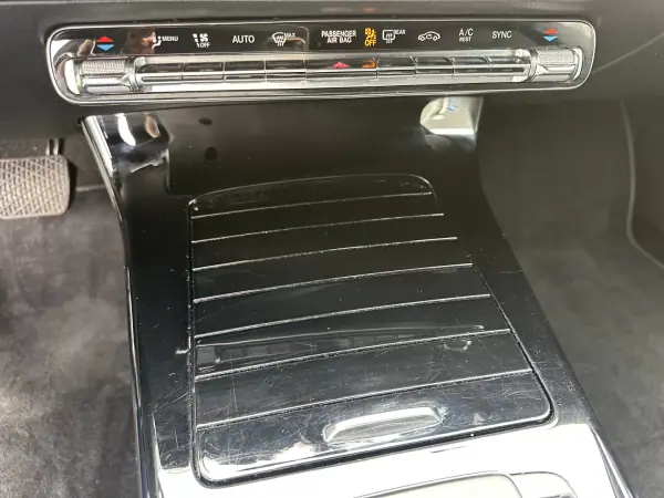 Mercedes-Benz CLA 180 2021 - 26900 EUR, 180000 km - AUTO.MOTO.pt - 180000km - foto 50 de 67