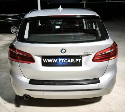 BMW 218 Active Tourer 2014 - 15990 EUR, 215870 km - AUTO.MOTO.pt - 215870km - foto 6 de 33