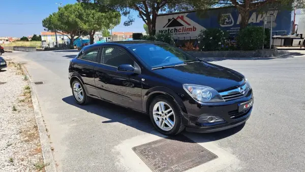 Opel Astra GTC 2007 - 4980 EUR, 201150 km - AUTO.MOTO.pt - 201150km - foto 3 de 36