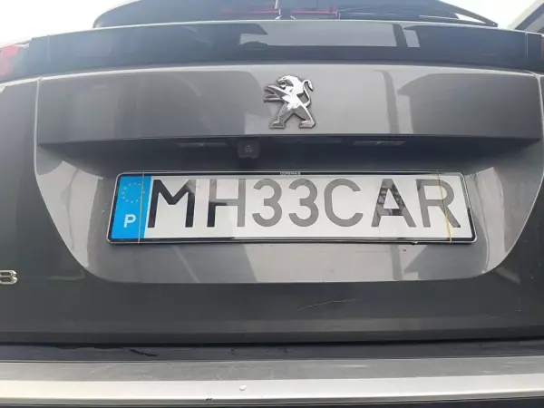 Peugeot 2008 2020 - 15900 EUR, 124990 km - AUTO.MOTO.pt - 124990km - foto 10 de 37