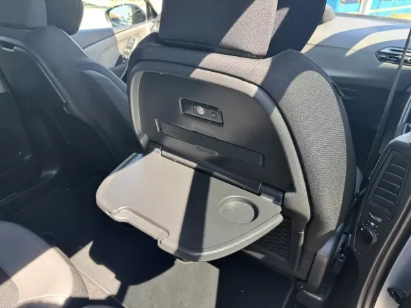 Citroën C4 Picasso 2015 - 14500 EUR, 138345 km - AUTO.MOTO.pt - 138345km - foto 31 de 39