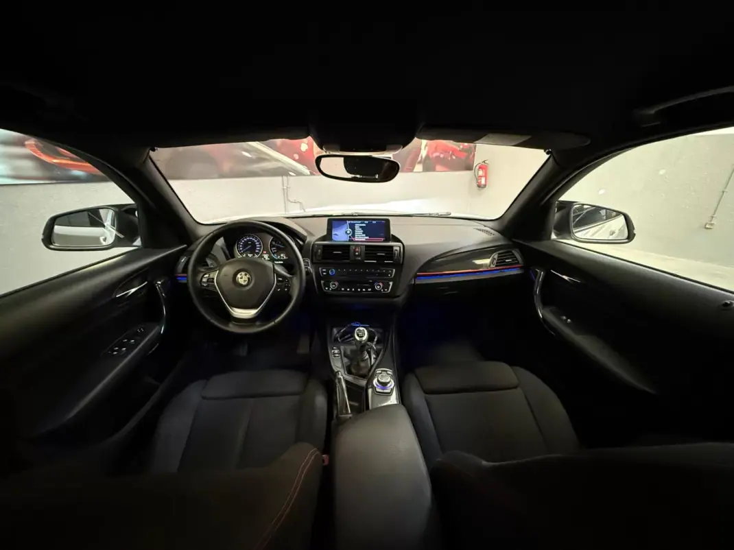 BMW 116 2014 - 10900 EUR, 230000 km - AUTO.MOTO.pt - 230000km - foto 11 de 22