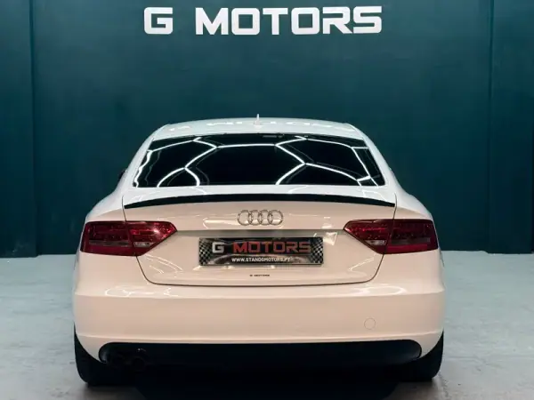 Audi A5 Sportback 2010 - 17900 EUR, 200000 km - AUTO.MOTO.pt - 200000km - foto 8 de 19