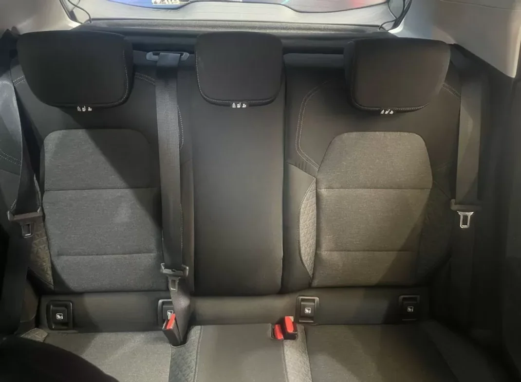 Renault Clio 2019 - 14480 EUR, 30000 km - AUTO.MOTO.pt - 30000km - foto 39 de 50