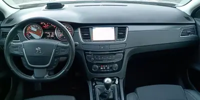 Peugeot 508 SW 2013 - 12500 EUR, 94800 km - AUTO.MOTO.pt - 94800km - foto 2 de 24