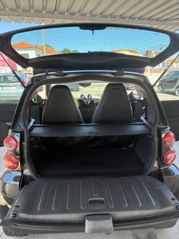 Smart ForTwo Coupé 2008 - 4750 EUR, 153000 km - AUTO.MOTO.pt - 153000km - foto 8 de 18