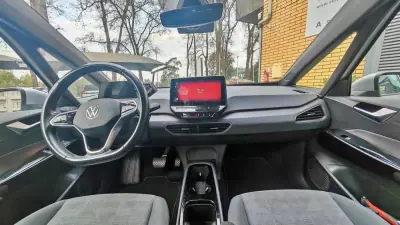 Volkswagen ID.3 2020 - 19950 EUR, 79800 km - AUTO.MOTO.pt - 79800km - foto 9 de 9