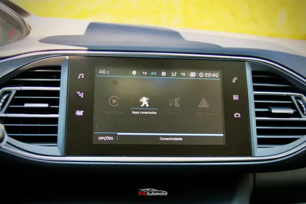 Peugeot 308 2018 - 11900 EUR, 90000 km - 90000km - foto 16 de 29