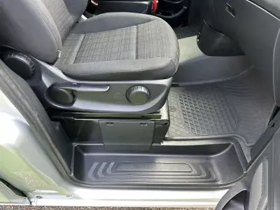 Mercedes-Benz Vito Tourer 2016 - 24900 EUR, 286000 km - AUTO.MOTO.pt - 286000km - foto 48 de 54