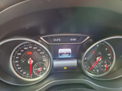 Mercedes-Benz A 180 2017 - 16900 EUR, 125000 km - AUTO.MOTO.pt - 125000km - foto 29 de 31