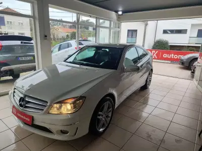 Mercedes-Benz CLC 180 2010 - 9500 EUR, 269000 km - AUTO.MOTO.pt - 269000km - foto 5 de 33