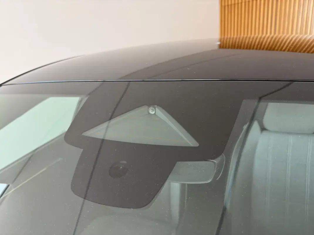 Renault Mégane E-Tech 2022 - 24999 EUR, 27000 km - AUTO.MOTO.pt - 27000km - foto 10 de 116