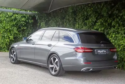 Mercedes-Benz E 220 2020 - 33500 EUR, 104000 km - AUTO.MOTO.pt - 104000km - foto 10 de 19