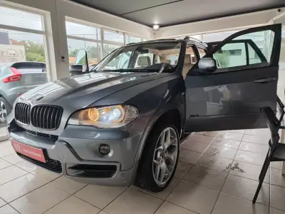 BMW X5 2007 - 16750 EUR, 220000 km - AUTO.MOTO.pt - 220000km - foto 21 de 36