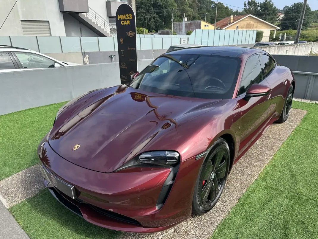 Porsche Taycan 2020 - 49900 EUR, 100000 km - AUTO.MOTO.pt - 100000km - foto 6 de 61