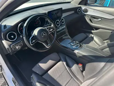 Mercedes-Benz C 220 2020 - 25900 EUR, 180000 km - AUTO.MOTO.pt - 180000km - foto 8 de 15