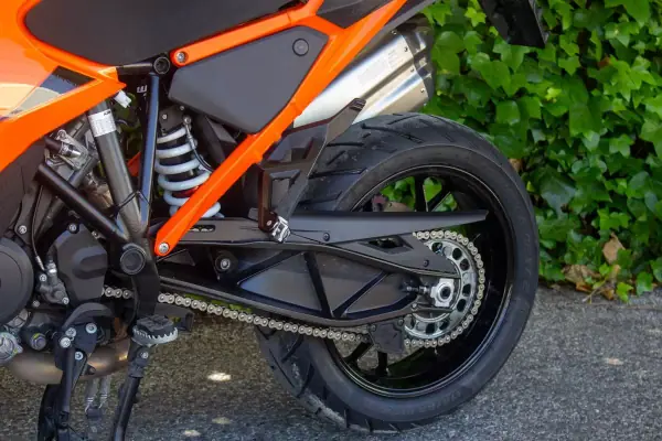 KTM 1190 RC8 R Race Spec 2023 - 17990 EUR, 16000 km - AUTO.MOTO.pt - 16000km - foto 8 de 11