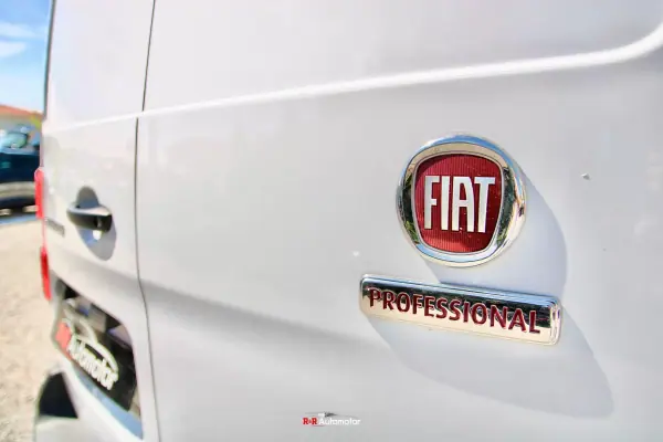 Fiat 2023 - 18500 EUR, 80000 km - AUTO.MOTO.pt - 80000km - foto 8 de 21