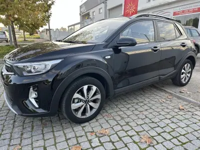 Kia Stonic 2023 - 17490 EUR, 23350 km - AUTO.MOTO.pt - 23350km - foto 16 de 16