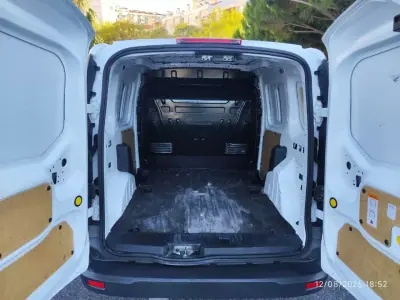 Ford Transit 2015 - 9780 EUR, 132500 km - AUTO.MOTO.pt - 132500km - foto 29 de 29