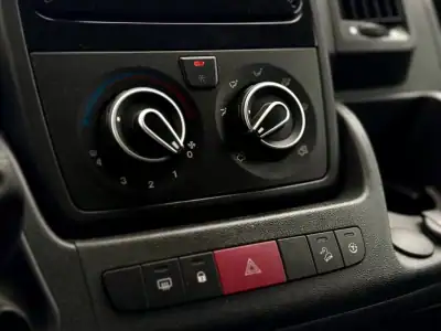 Fiat DUCATO 2.2 M-Jet L2H2 140Cv | IVA DEDUTÍVEL 2023 - 26950 EUR, 31000 km - AUTO.MOTO.pt - 31000km - foto 20 de 23