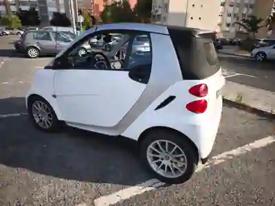 Smart Fortwo Cabrio 2007 - 6000 EUR, 106500 km - AUTO.MOTO.pt - 106500km - foto 2 de 10