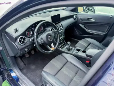 Mercedes-Benz A 180 2017 - 15990 EUR, 171488 km - 171488km - foto 15 de 22