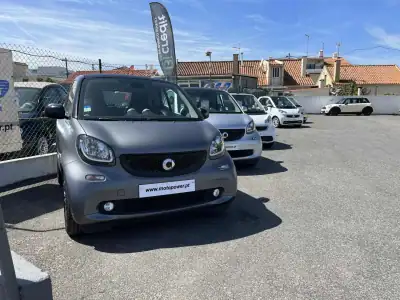 Smart Fortwo Cabrio 2018 - 15480 EUR, 38000 km - AUTO.MOTO.pt - 38000km - foto 4 de 19