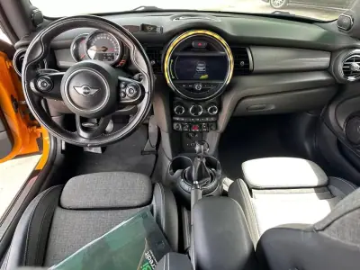 MINI One 2014 - 12500 EUR, 209066 km - AUTO.MOTO.pt - 209066km - foto 12 de 15