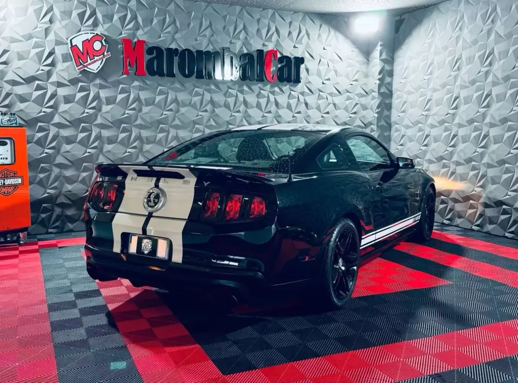 Shelby GT500 2010 - 89990 EUR, 76489 km - AUTO.MOTO.pt - 76489km - foto 15 de 47
