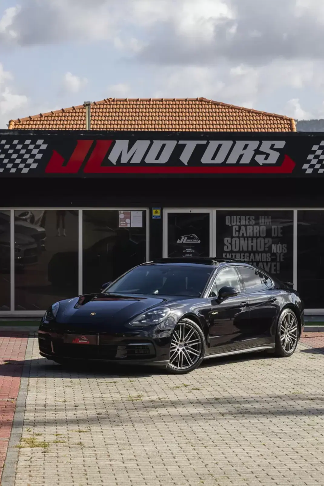 Porsche Panamera 2019 - 61900 EUR, 108300 km - 108300km - foto 8 de 46