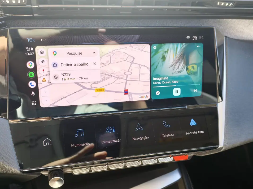 Peugeot 308 2022 - 19500 EUR, 130000 km - AUTO.MOTO.pt - 130000km - foto 29 de 37