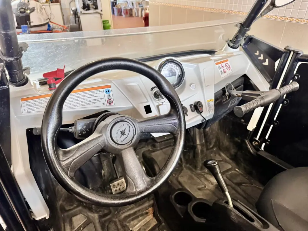 Polaris RZR 2011 - 8950 EUR, 7000 km - 7000km - foto 17 de 31