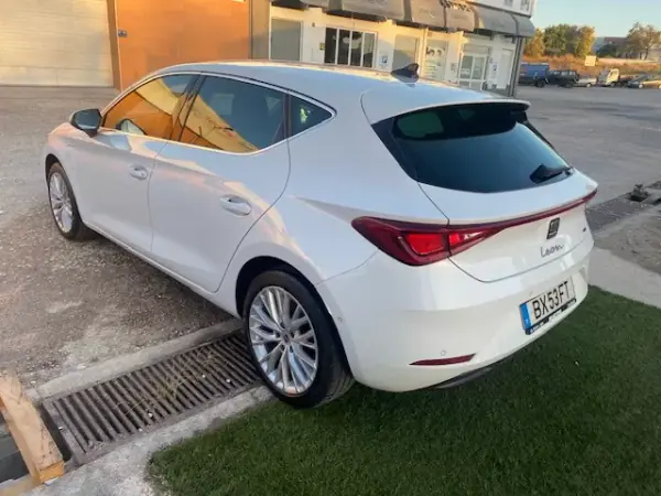 SEAT Leon 2021 - 19990 EUR, 108250 km - AUTO.MOTO.pt - 108250km - foto 7 de 26