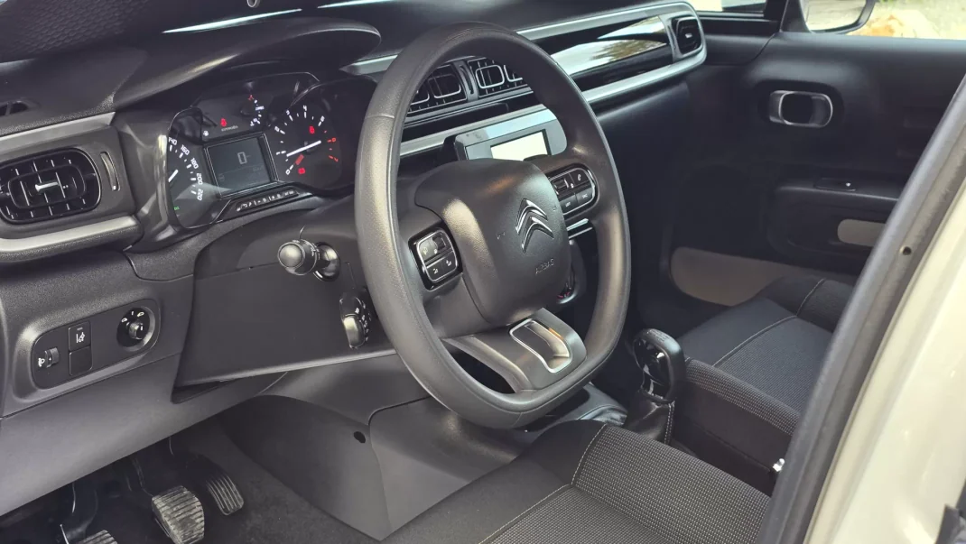 Citroën C3 2023 - 14950 EUR, 27920 km - AUTO.MOTO.pt - 27920km - foto 15 de 22