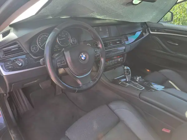 BMW 520 2012 - 11250 EUR, 371188 km - AUTO.MOTO.pt - 371188km - foto 14 de 18